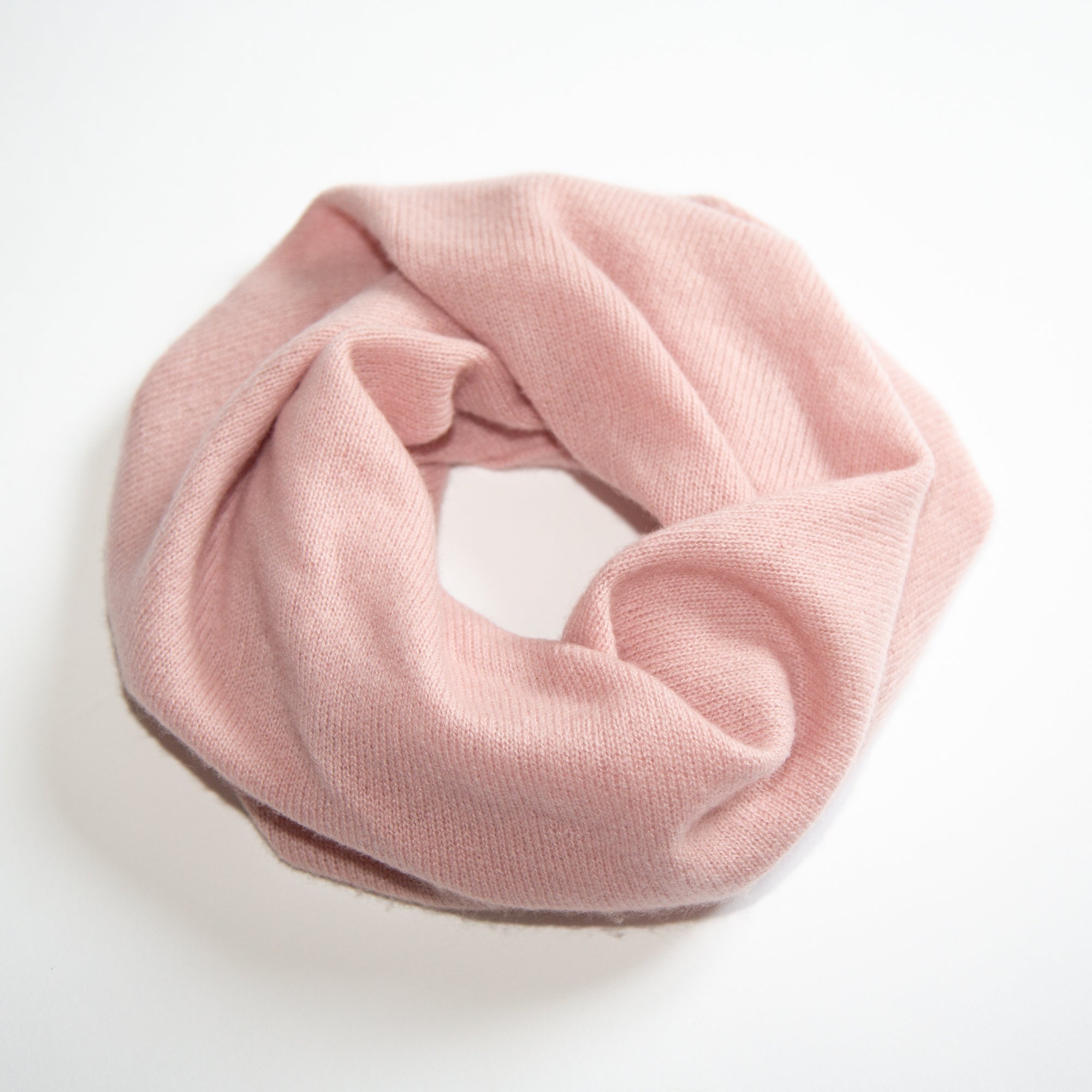SASKIA W loop scarf
