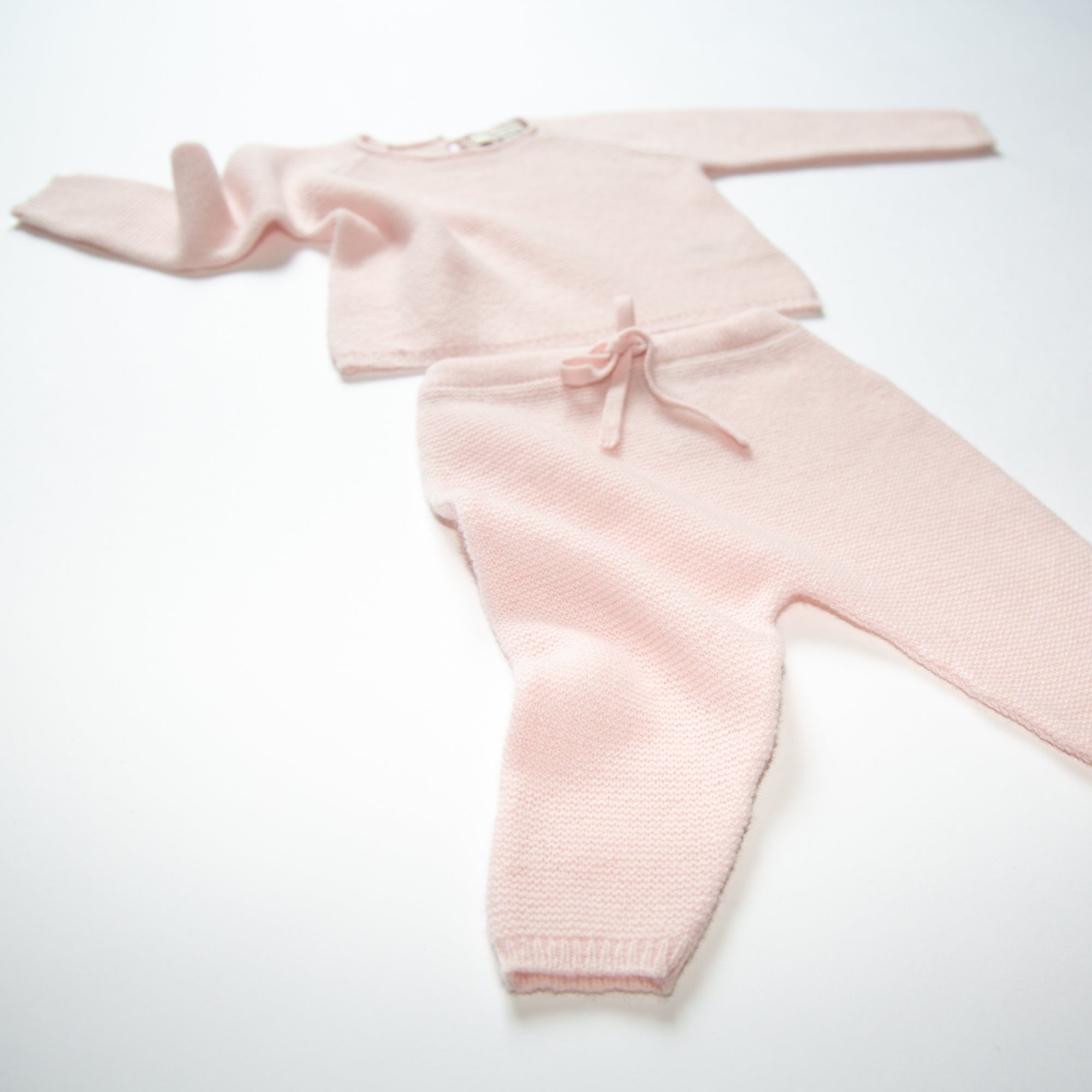 ANOUK cashmere baby set (sweater & trousers)