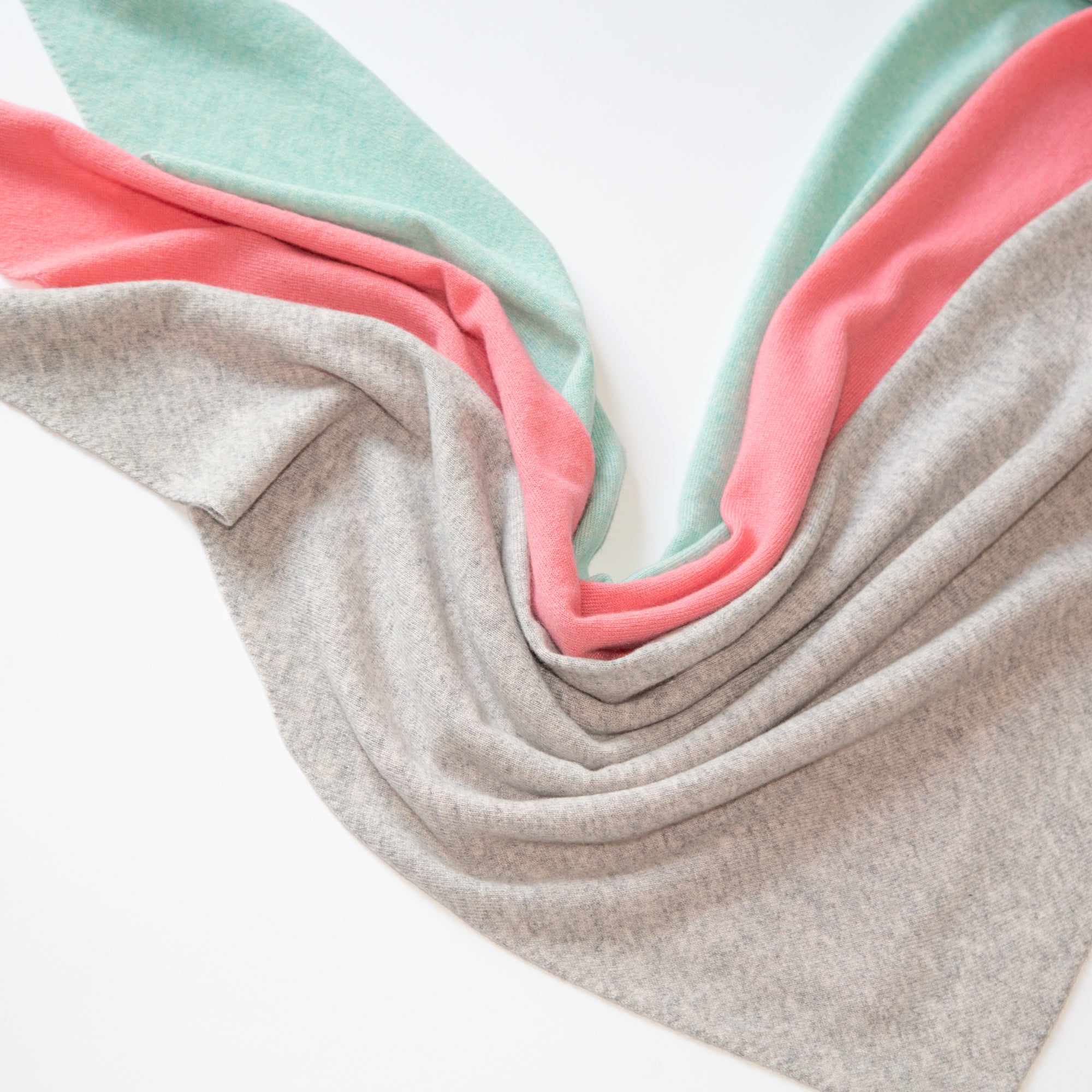 Triangular scarf KIM