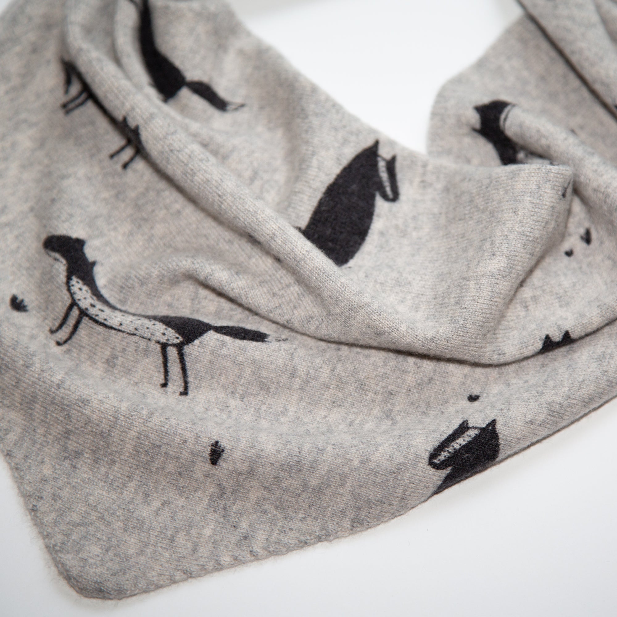 FOX triangular scarf