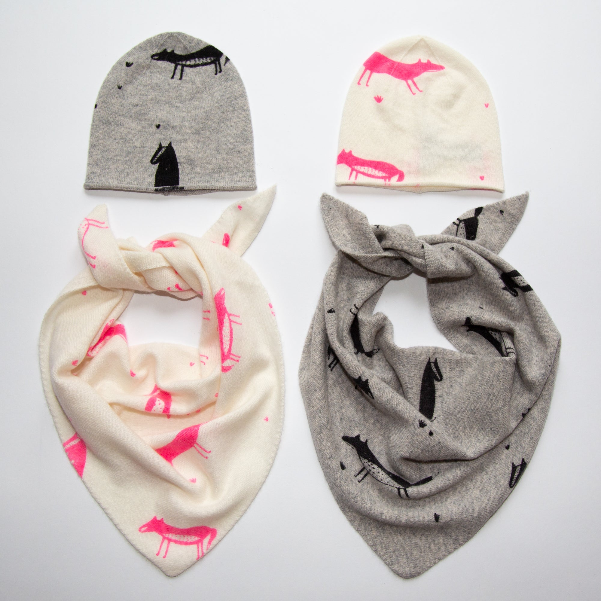 FOX triangular scarf