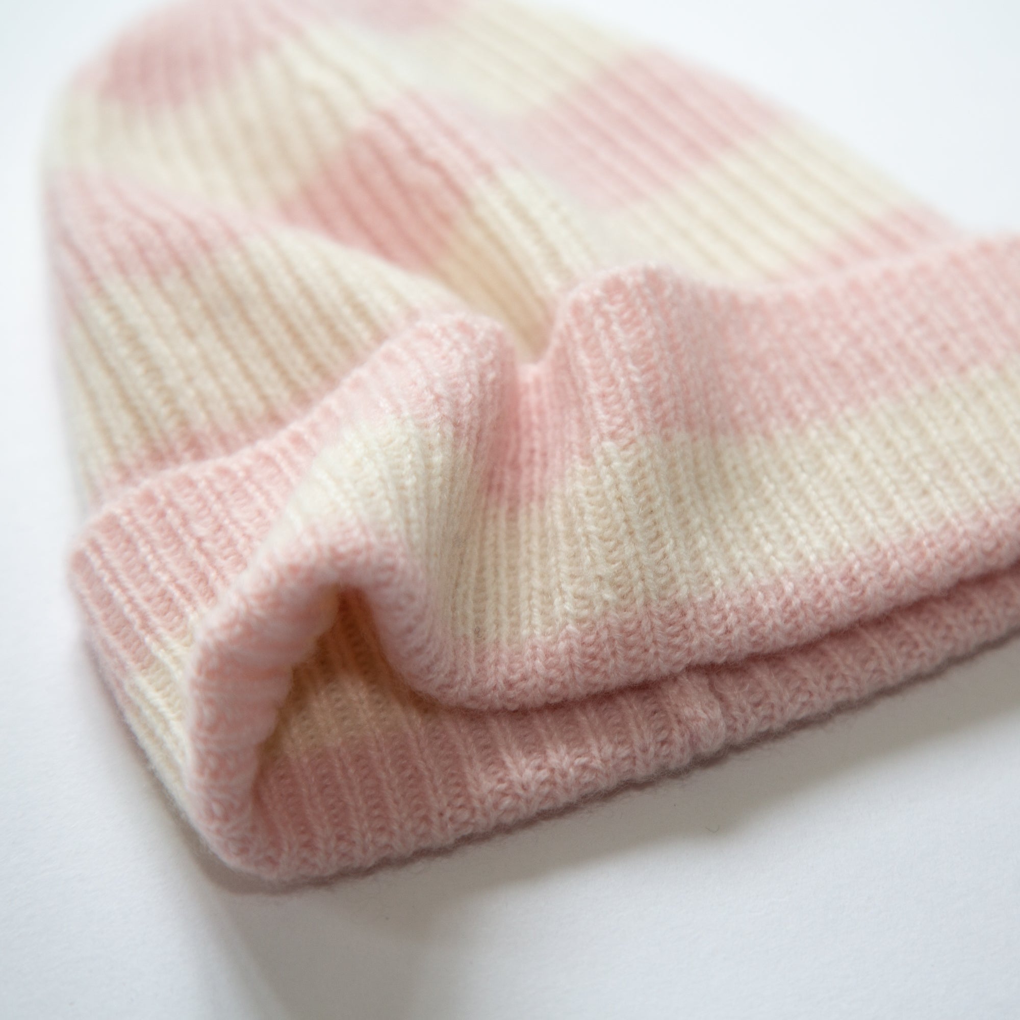 MALU hat with stripes