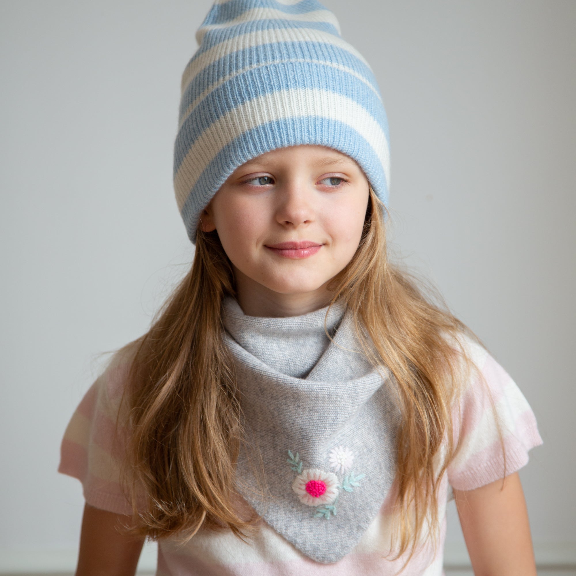 MALU hat with stripes