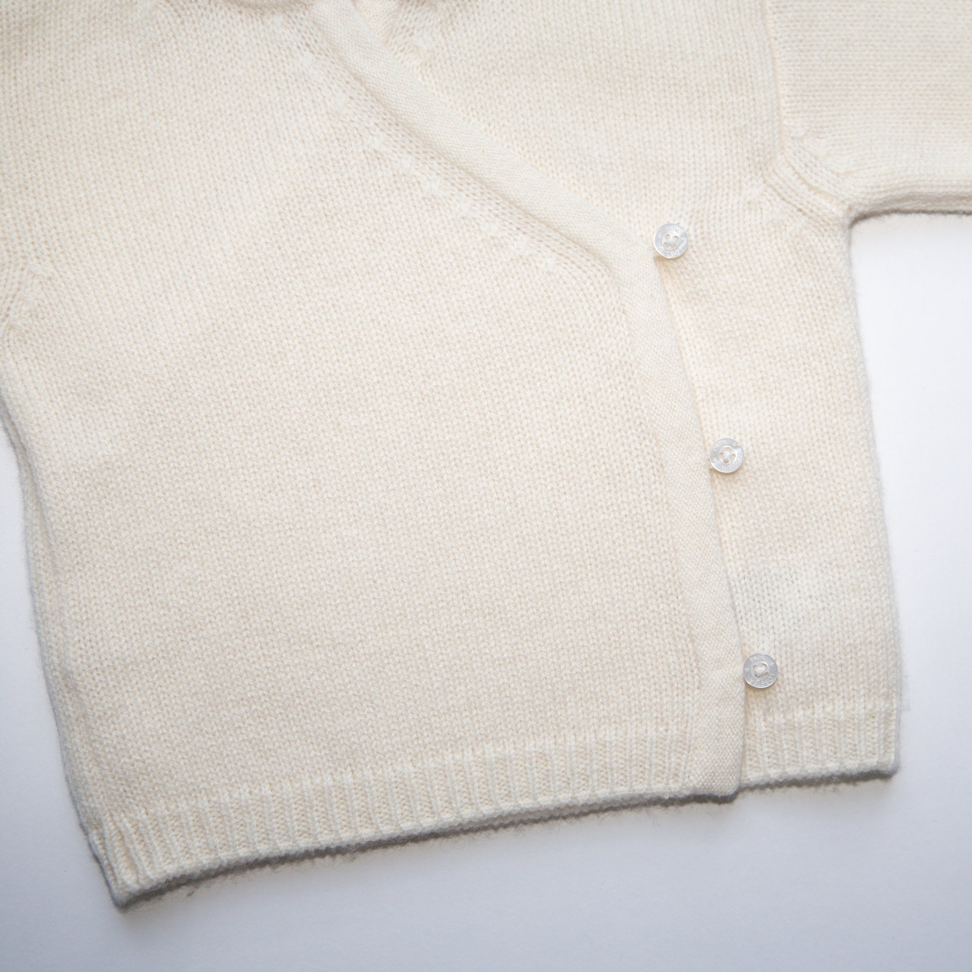 Cardigan Cache-Coeur TOMTE