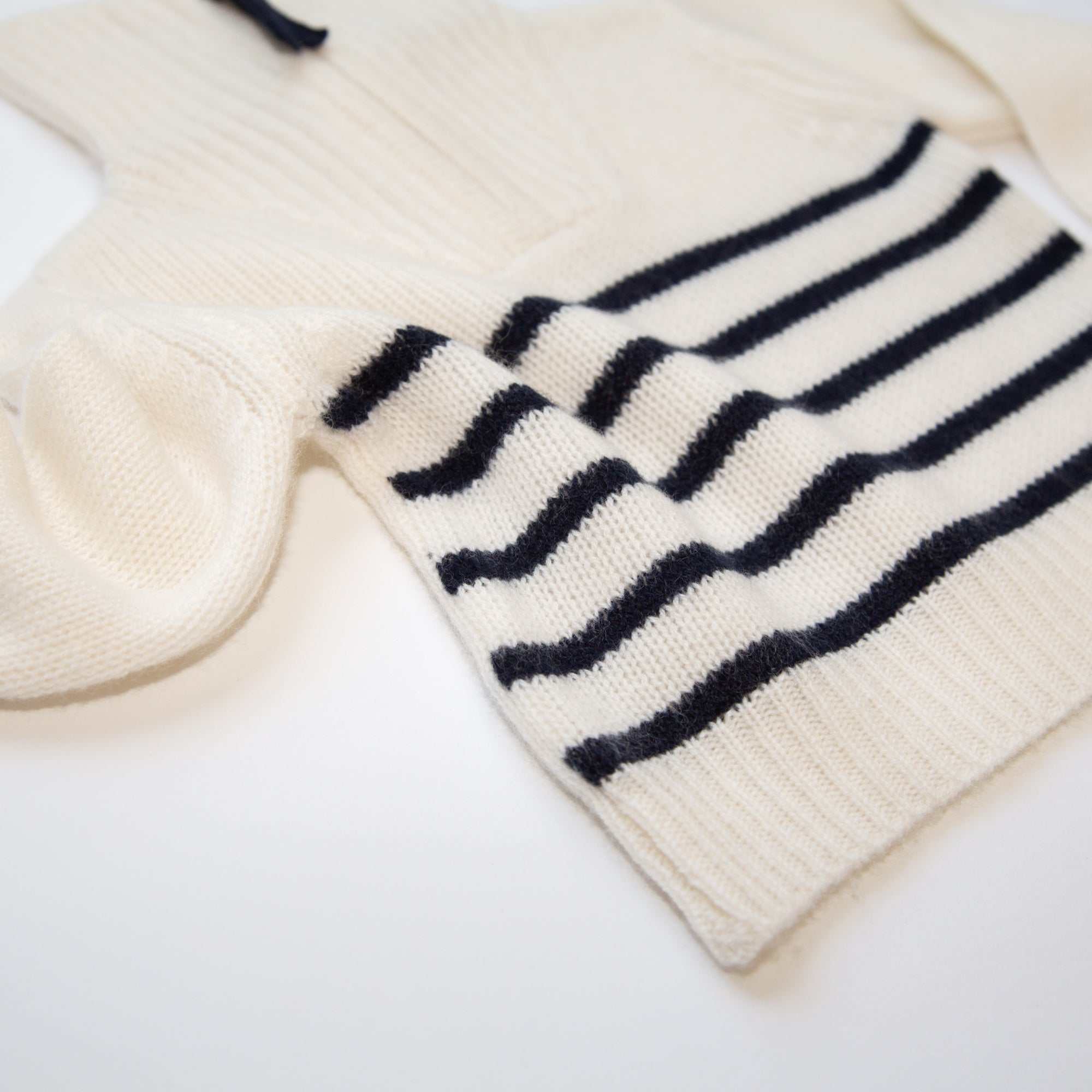 BENTE sweater with stripes