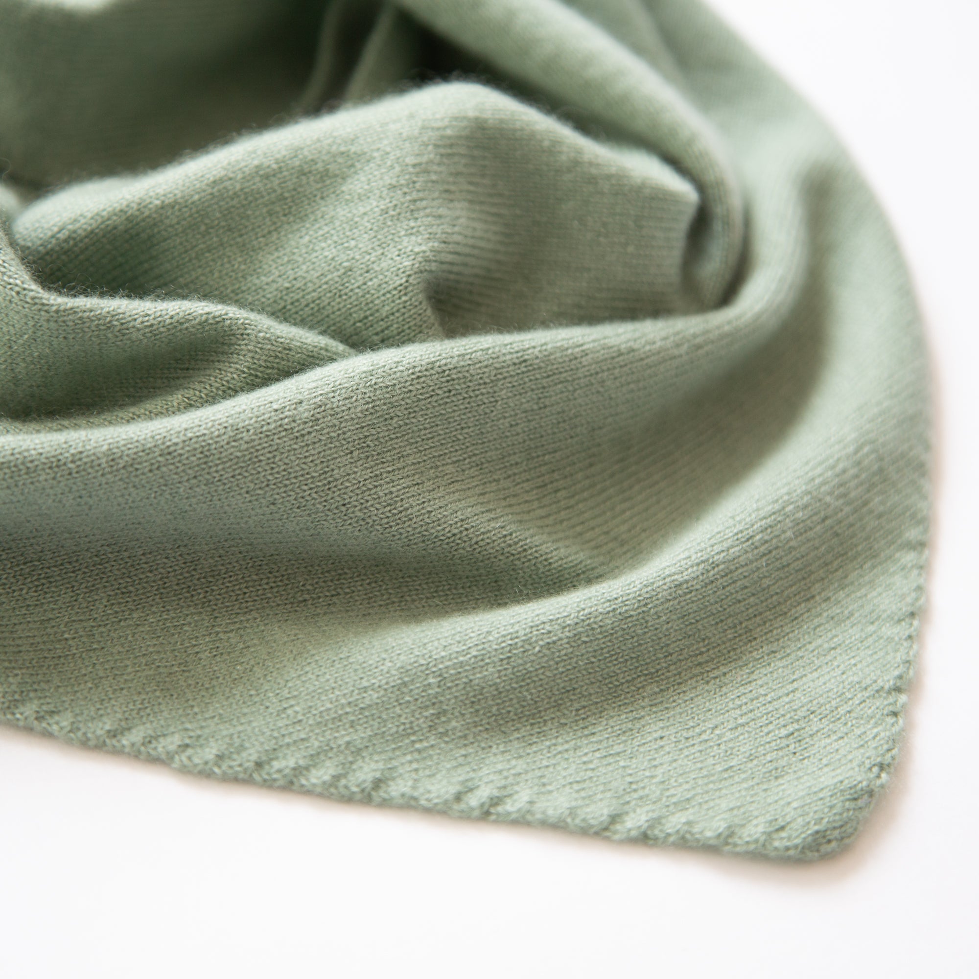 Triangular scarf KIM