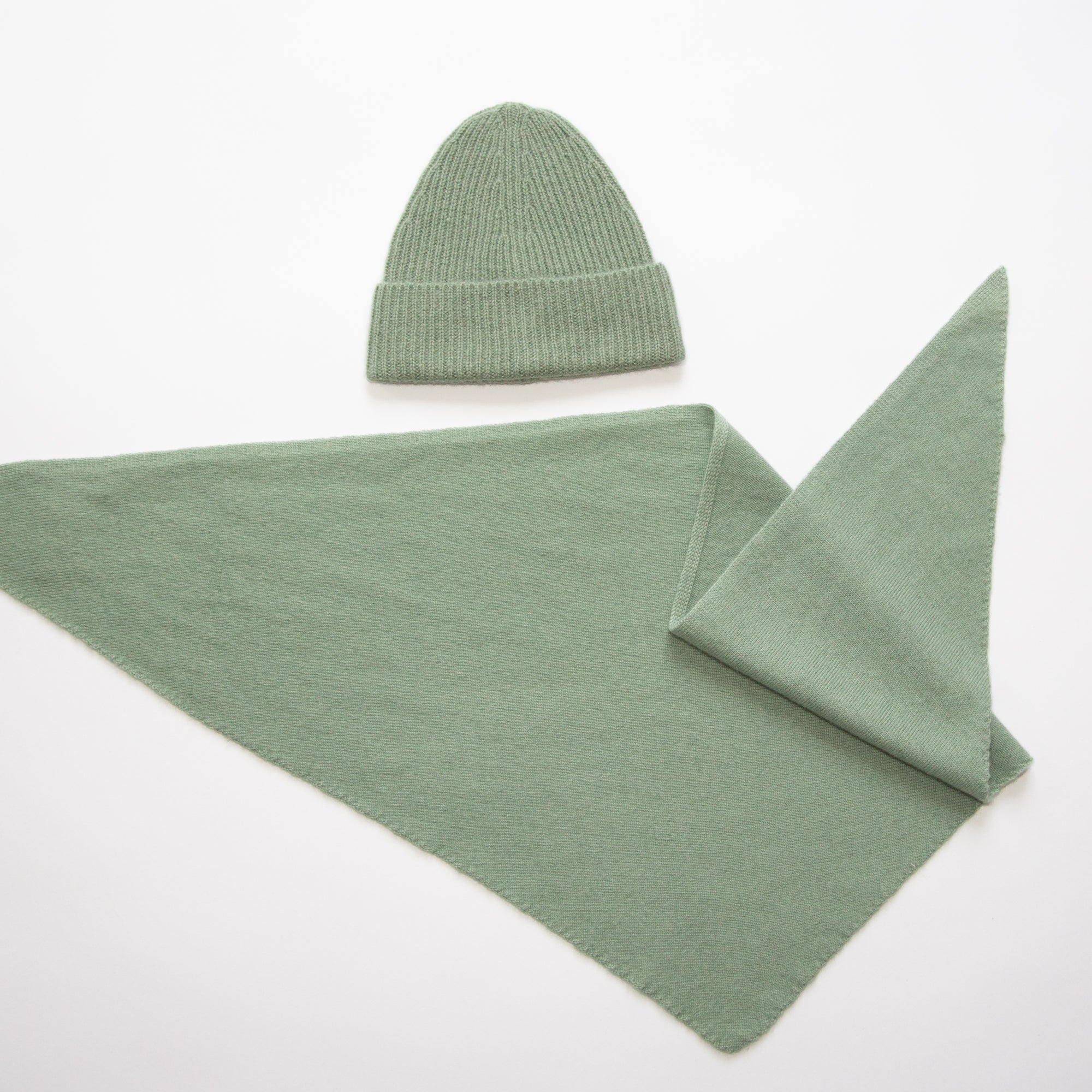 Triangular scarf KIM