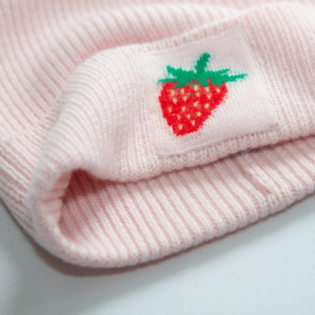 STRAWBERRY W cap