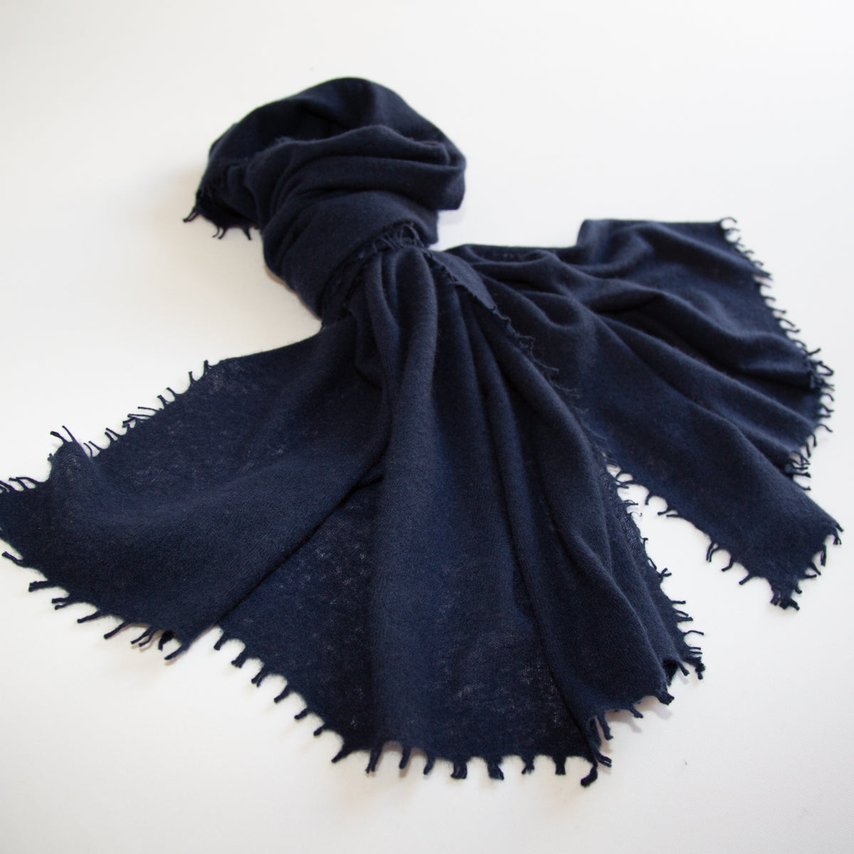 CAMILLE scarf