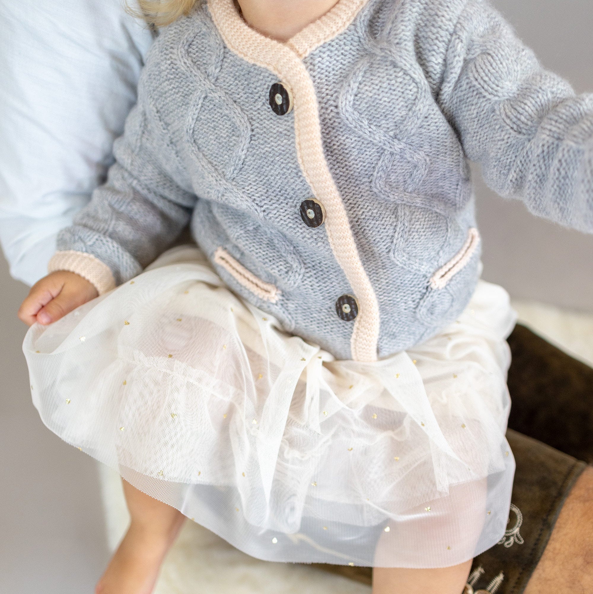 Traditional cardigan MAXI with an Aran pattern
