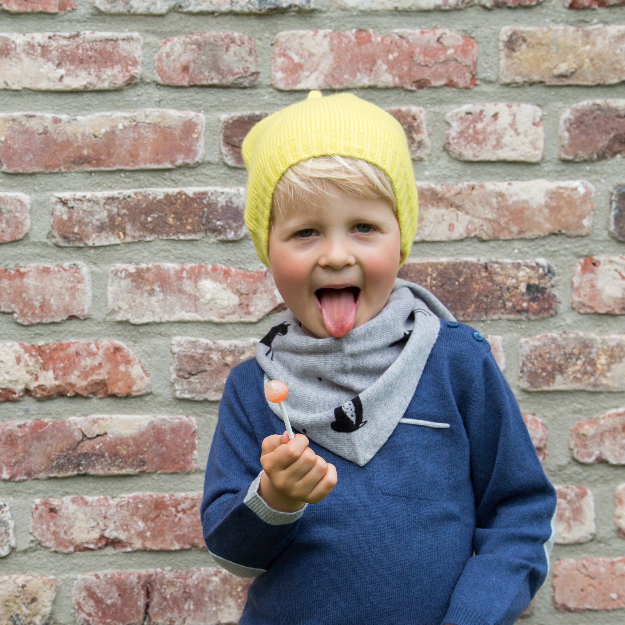 FOX triangular scarf