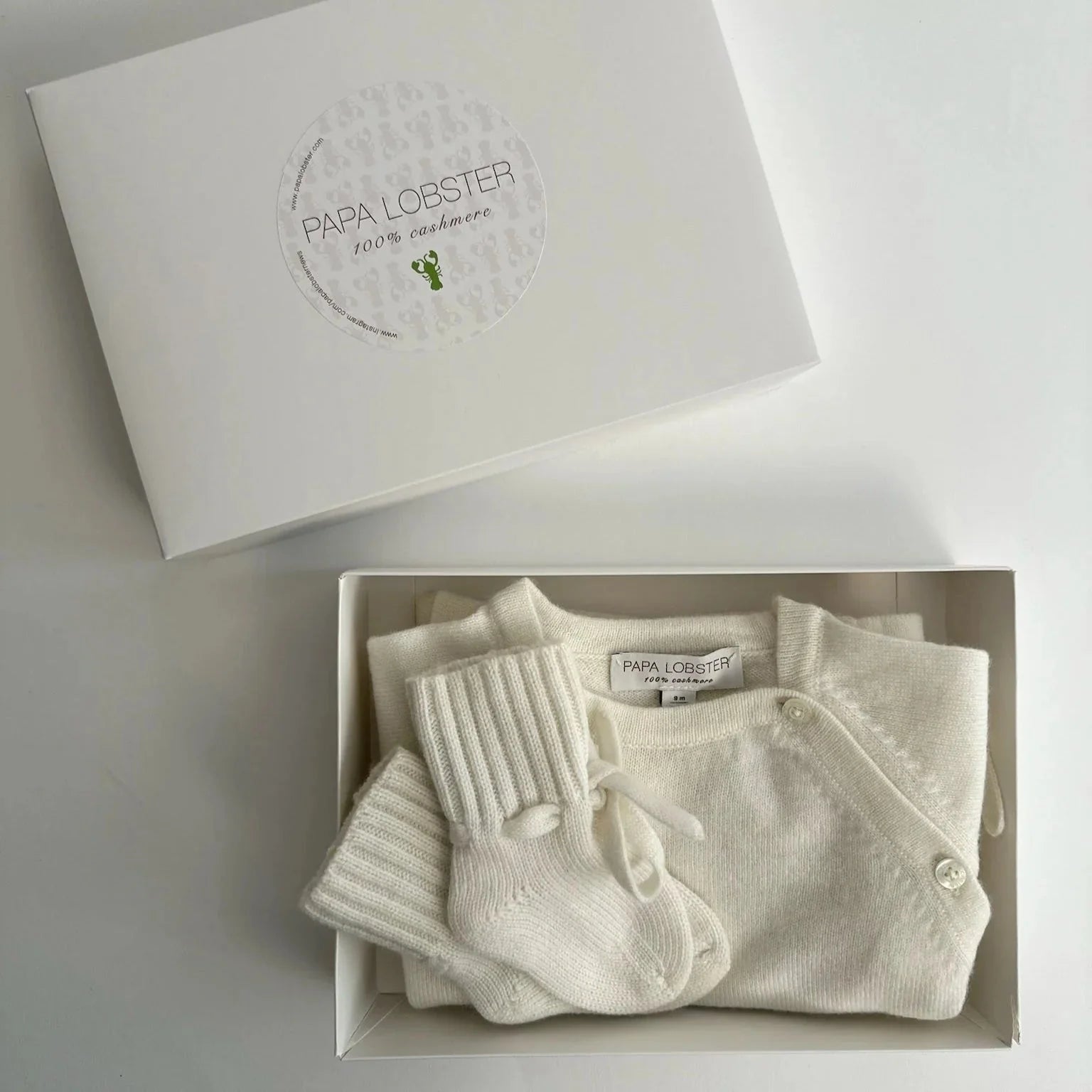 Gift box for cashmere clothing