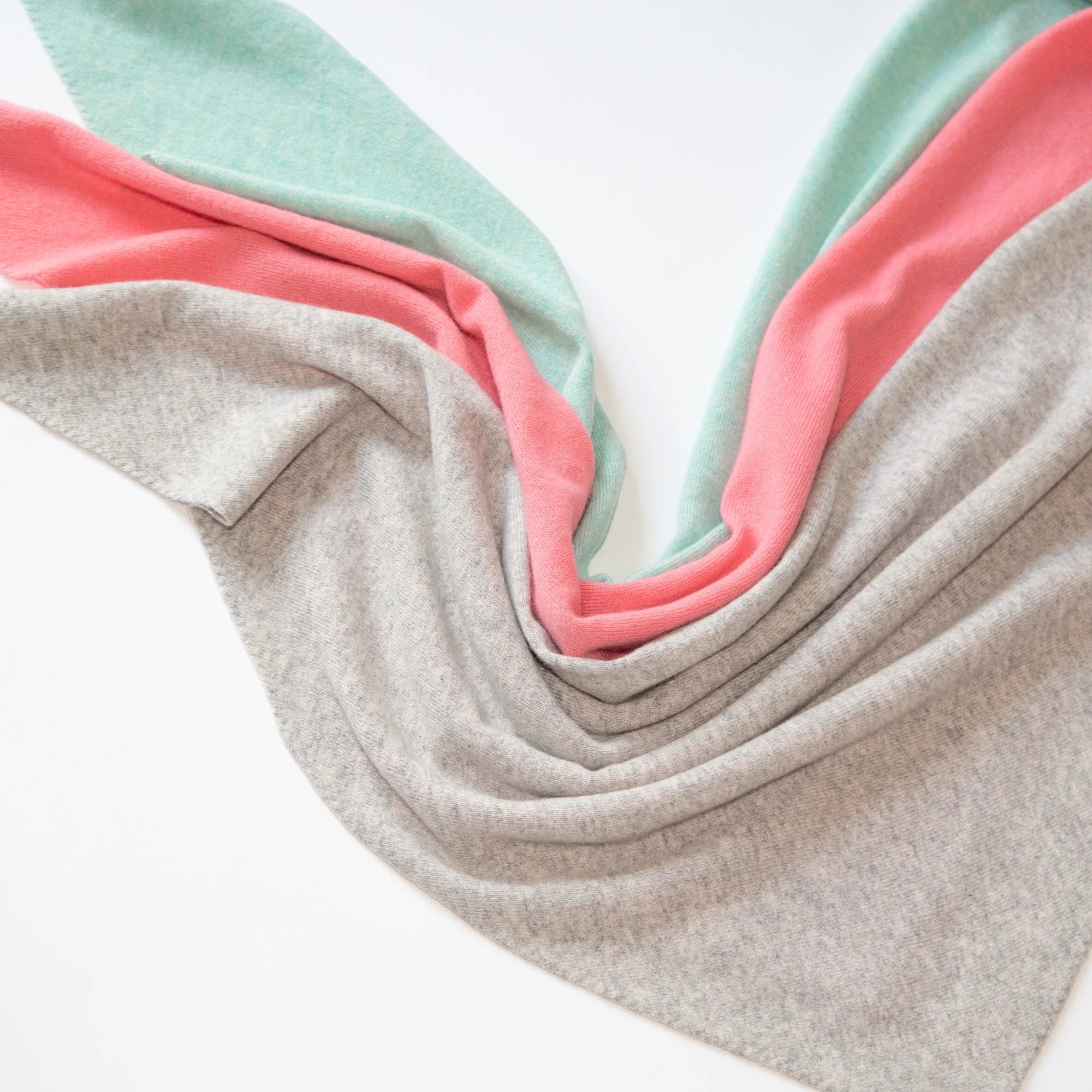 Triangular scarf KIM