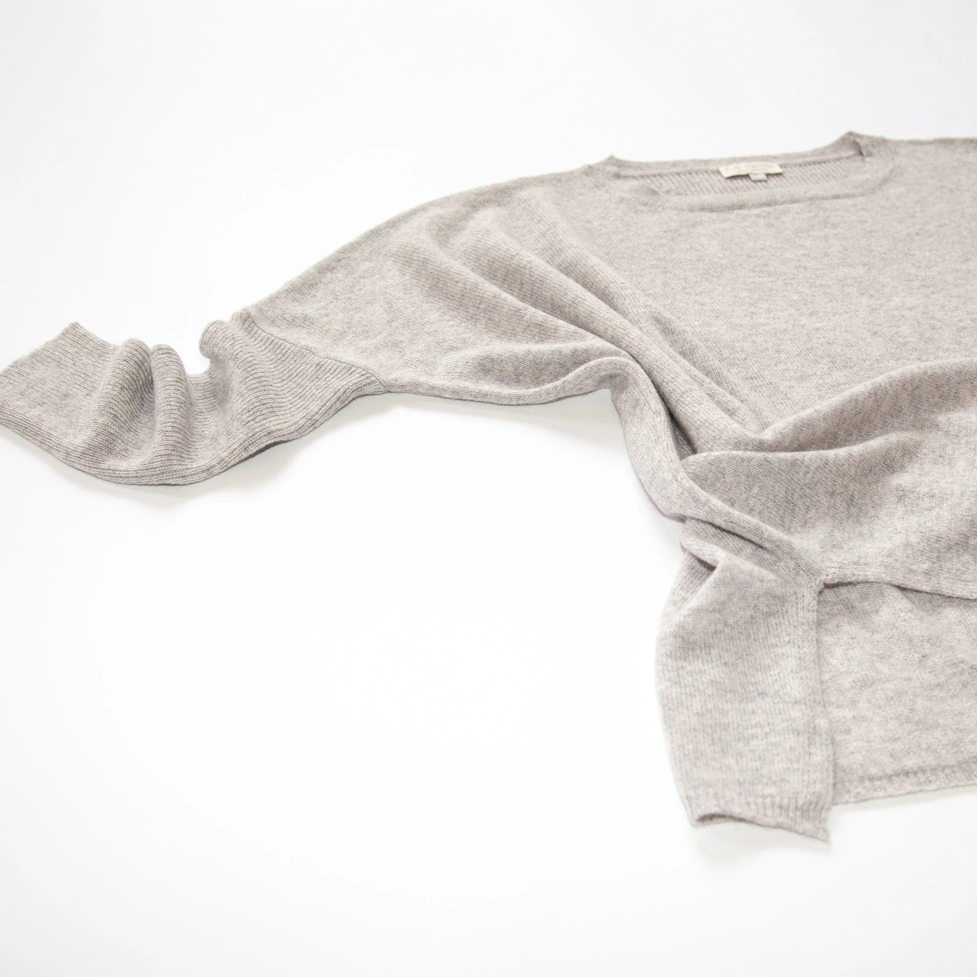 JOHA sweater