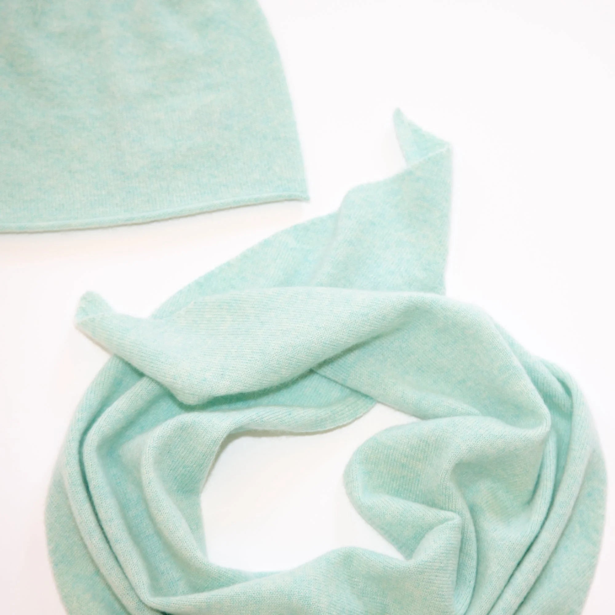 Triangular scarf KIM
