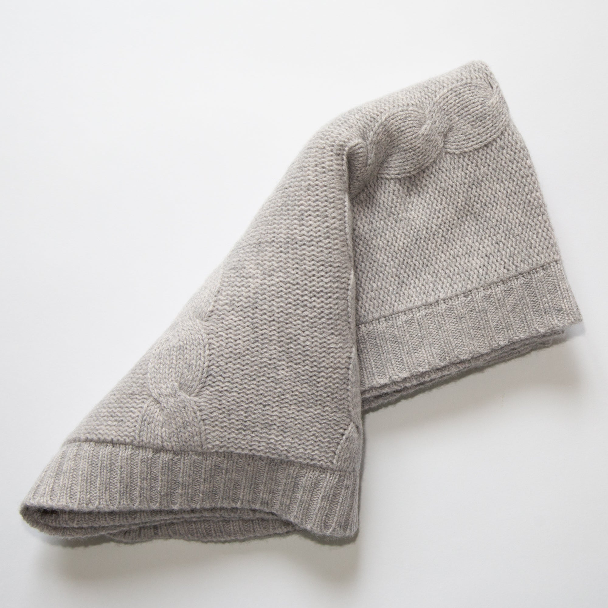 Babydecke JULES mit Zopfmuster