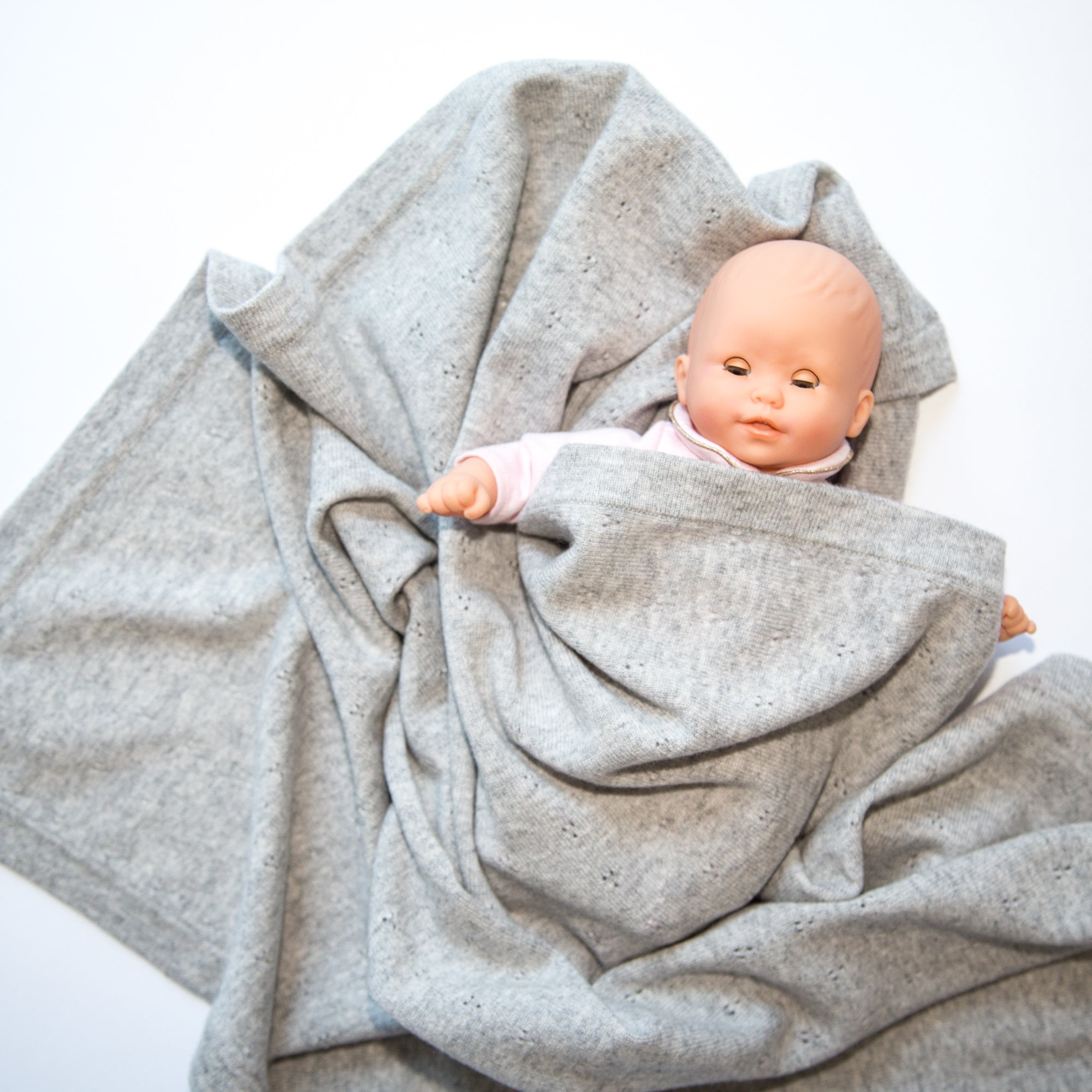 Kaschmir-Babydecke REVA mit Ajourmuster