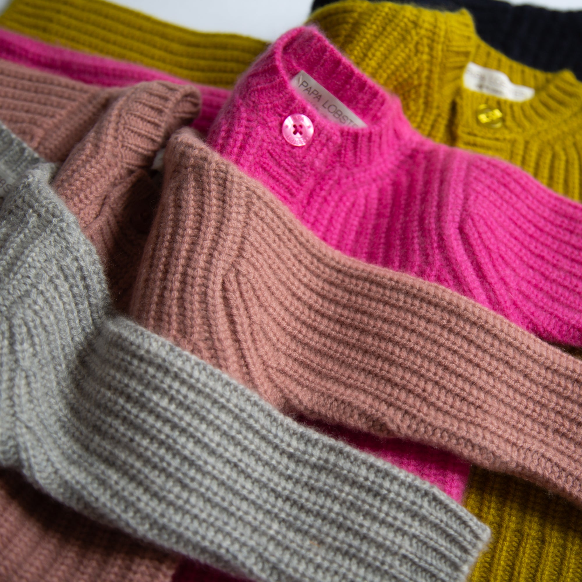 Cardigan NOVA X aus Patentstrick