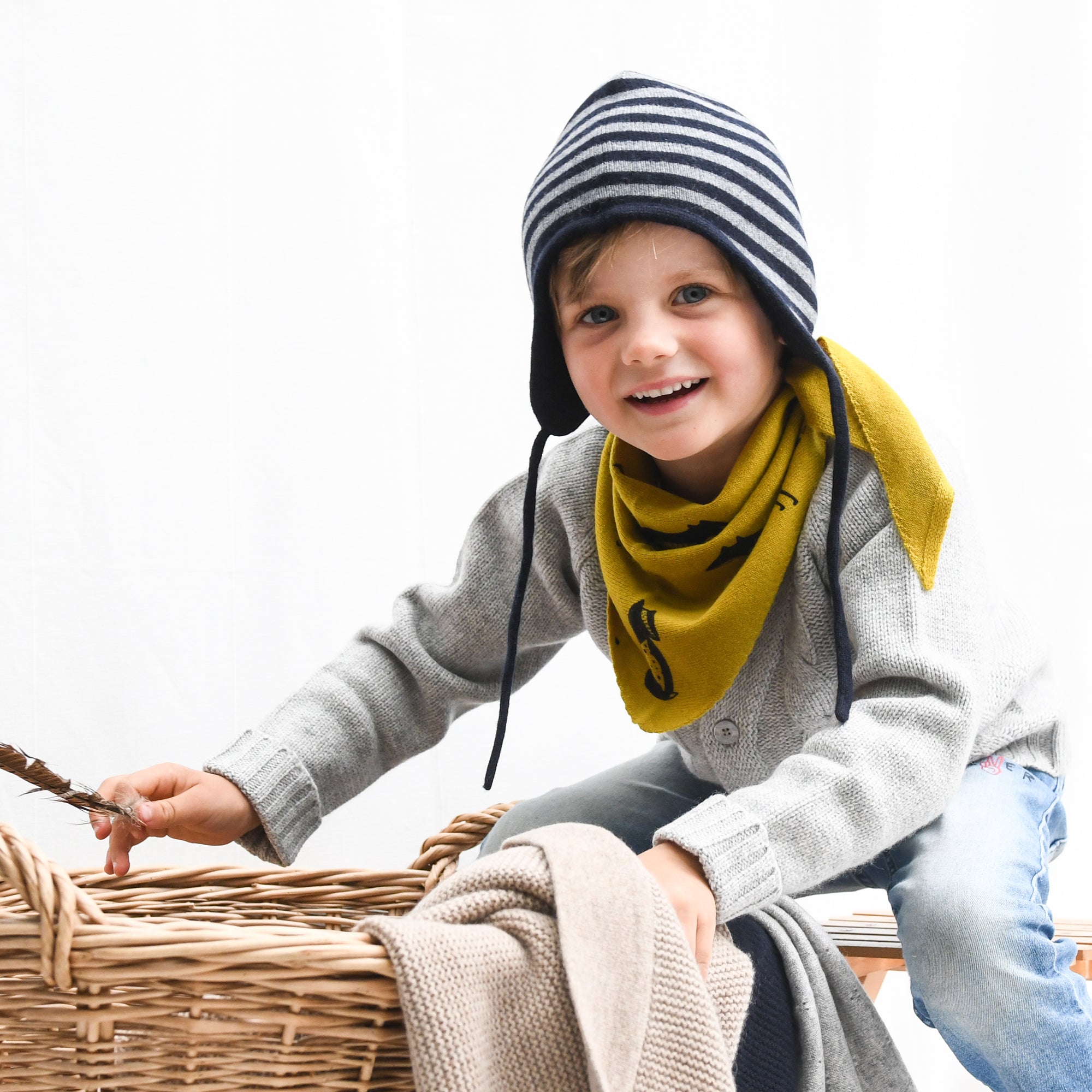 Wendemütze JANNE mit Ohrenklappen zum Binden