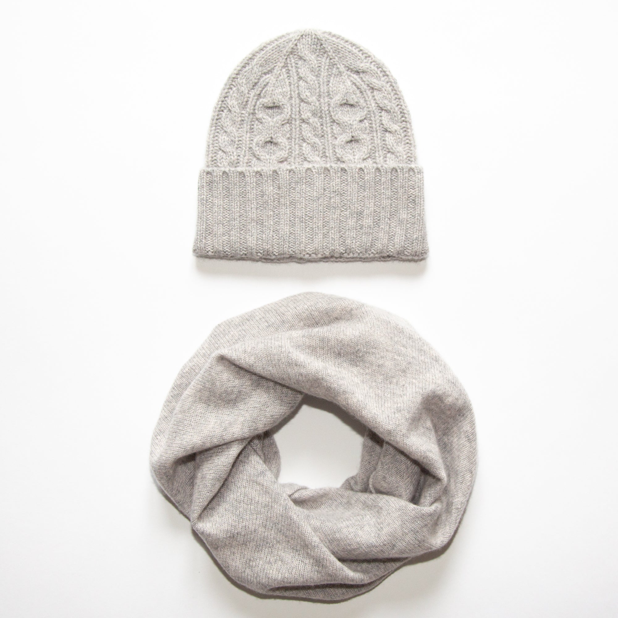 SASKIA W loop scarf