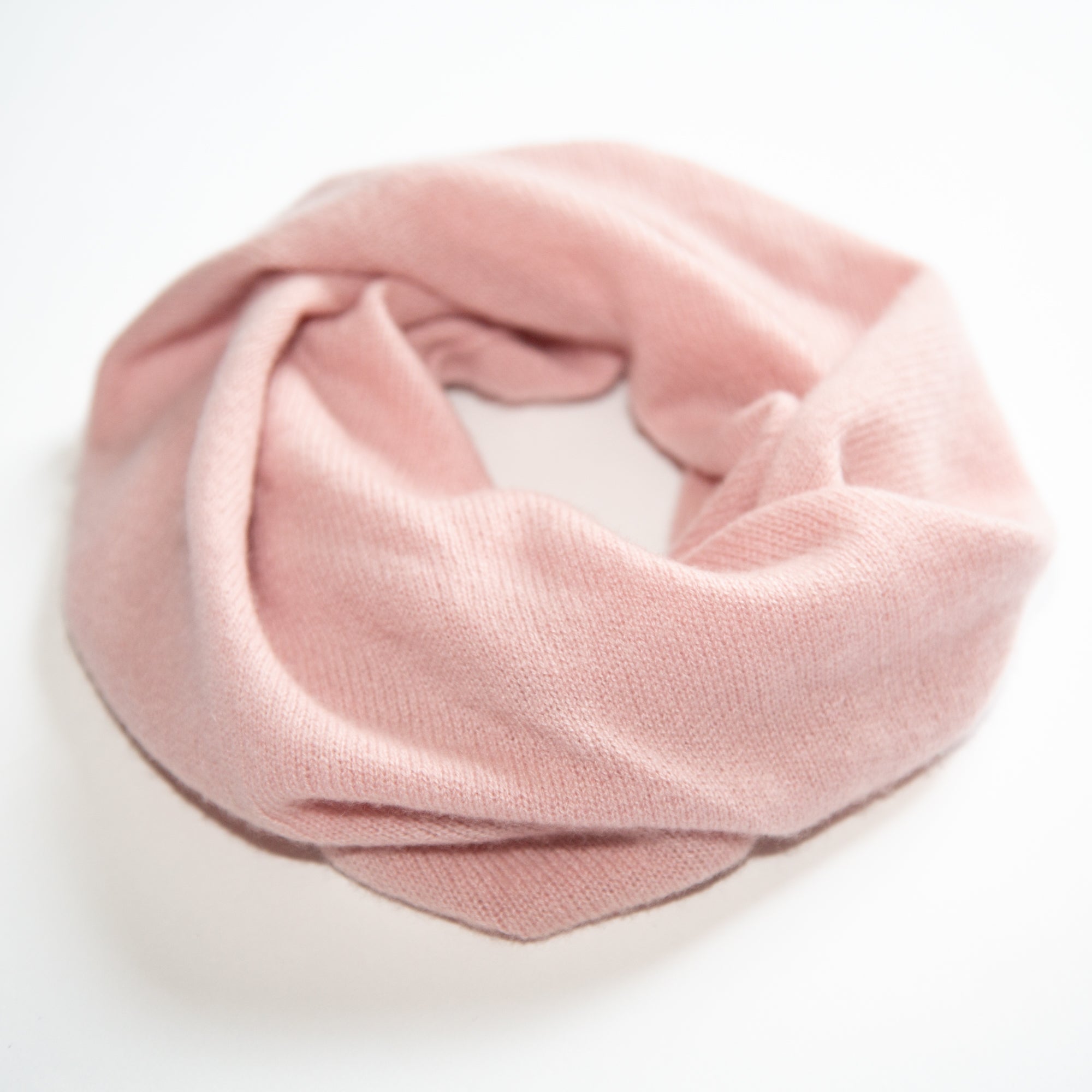 SASKIA W loop scarf