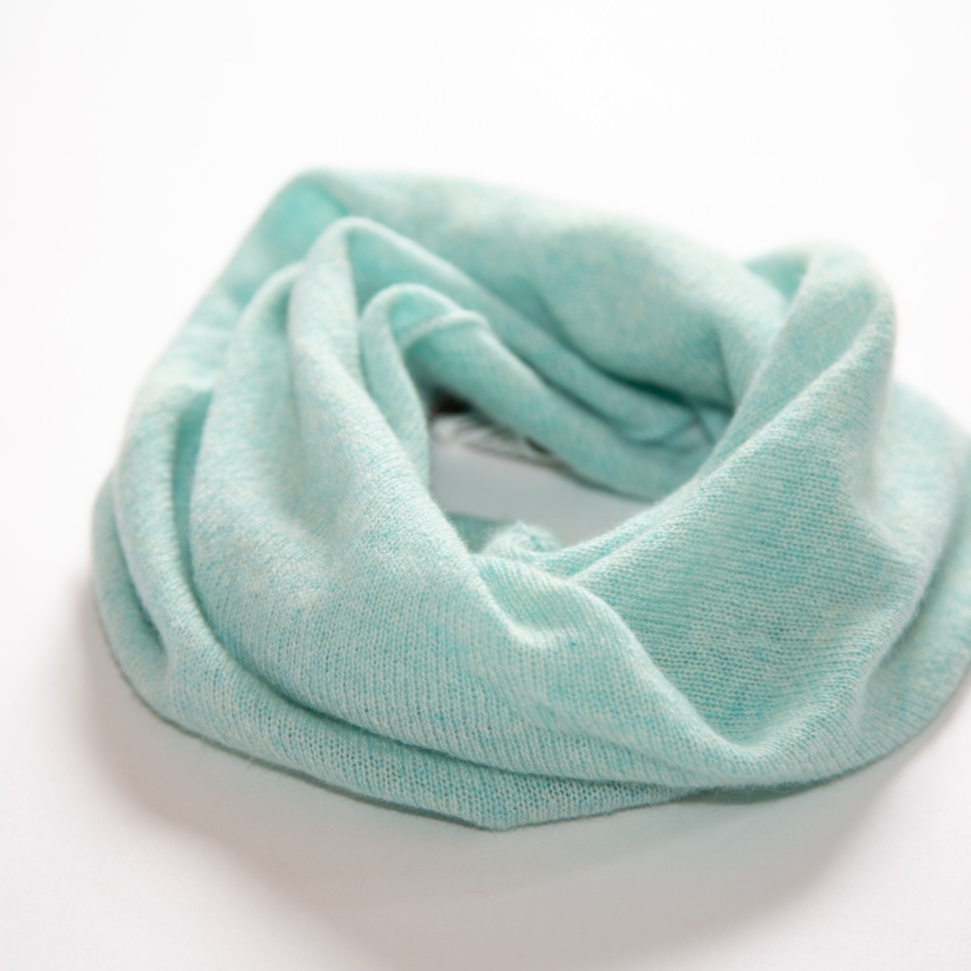 Pattern - Aqua - Loop scarf SASKIA