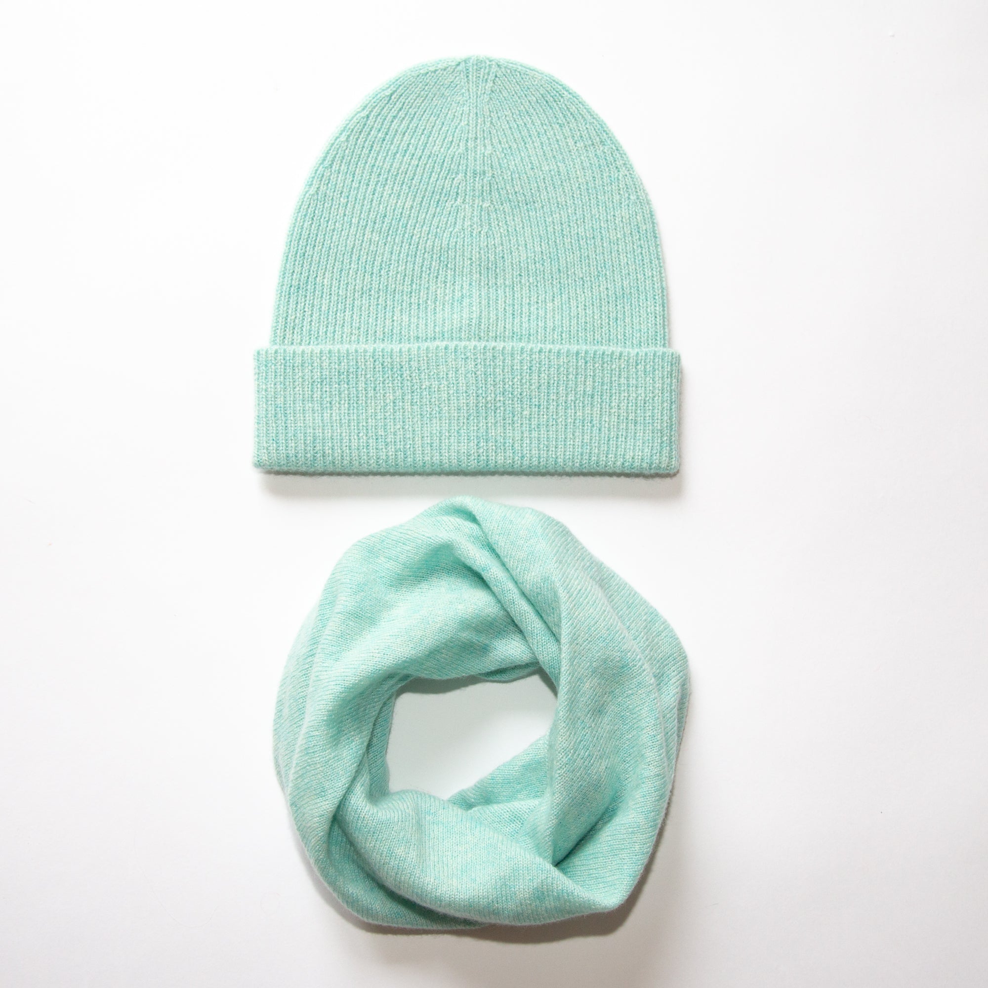 Pattern - Aqua - Loop scarf SASKIA