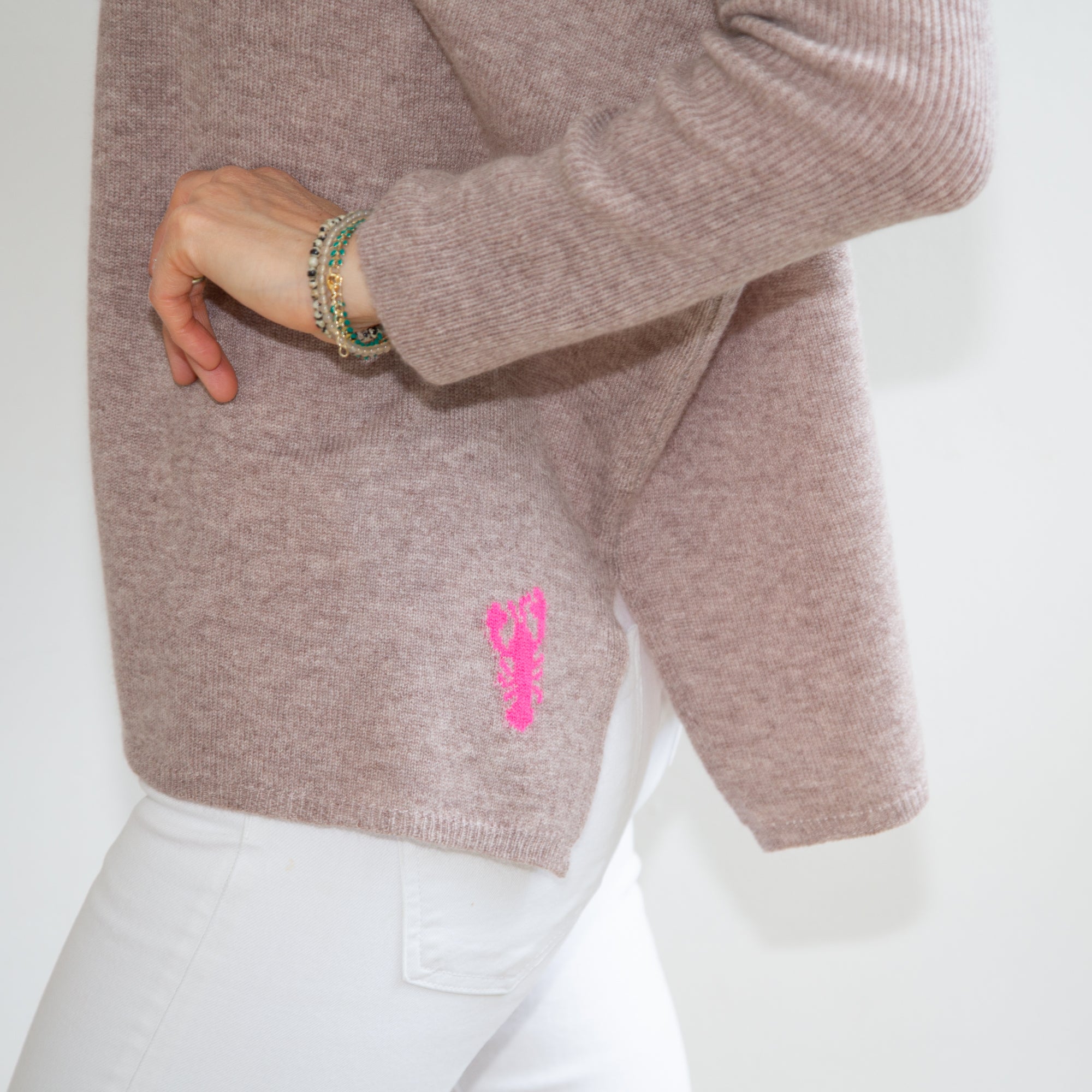 JOHA sweater