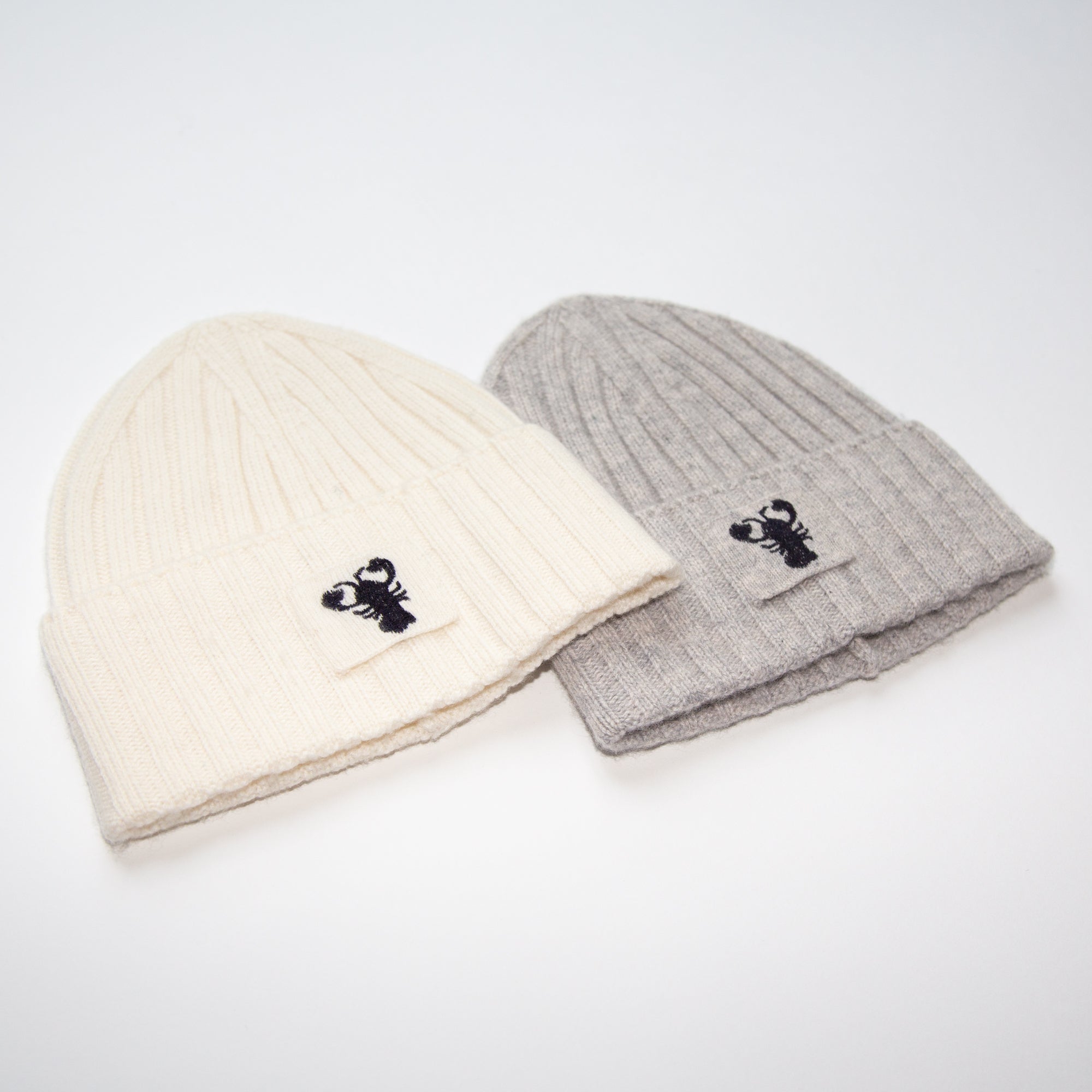 Hat MATTI - white+dark blue
