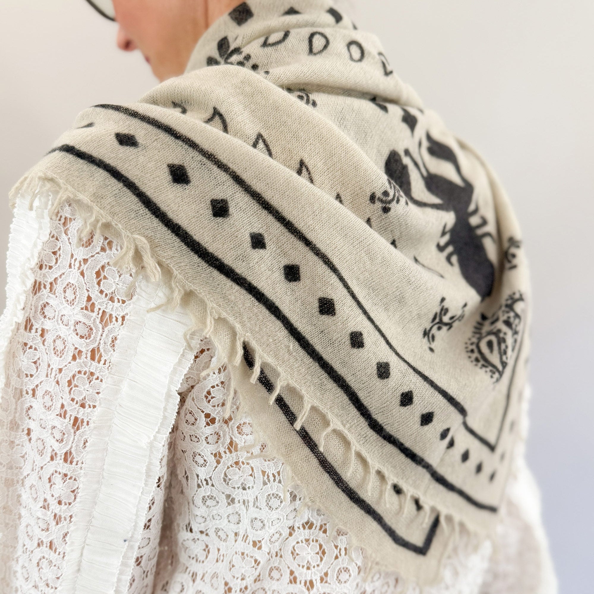 CAMILLE Paisley BIG Cashmere Scarf