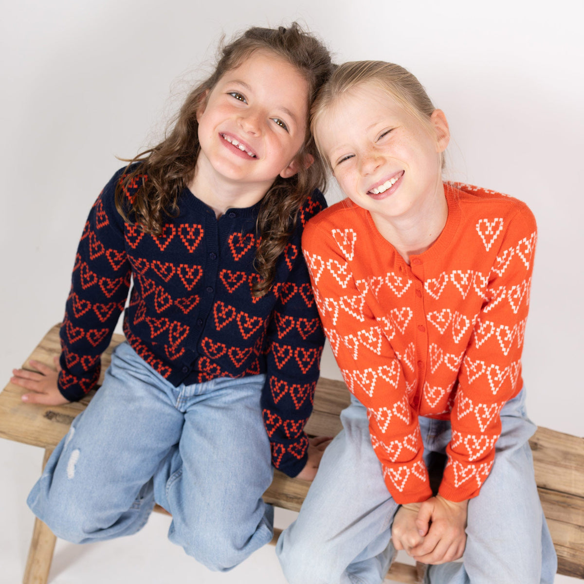 LITTLE HEARTLINE Cardigan