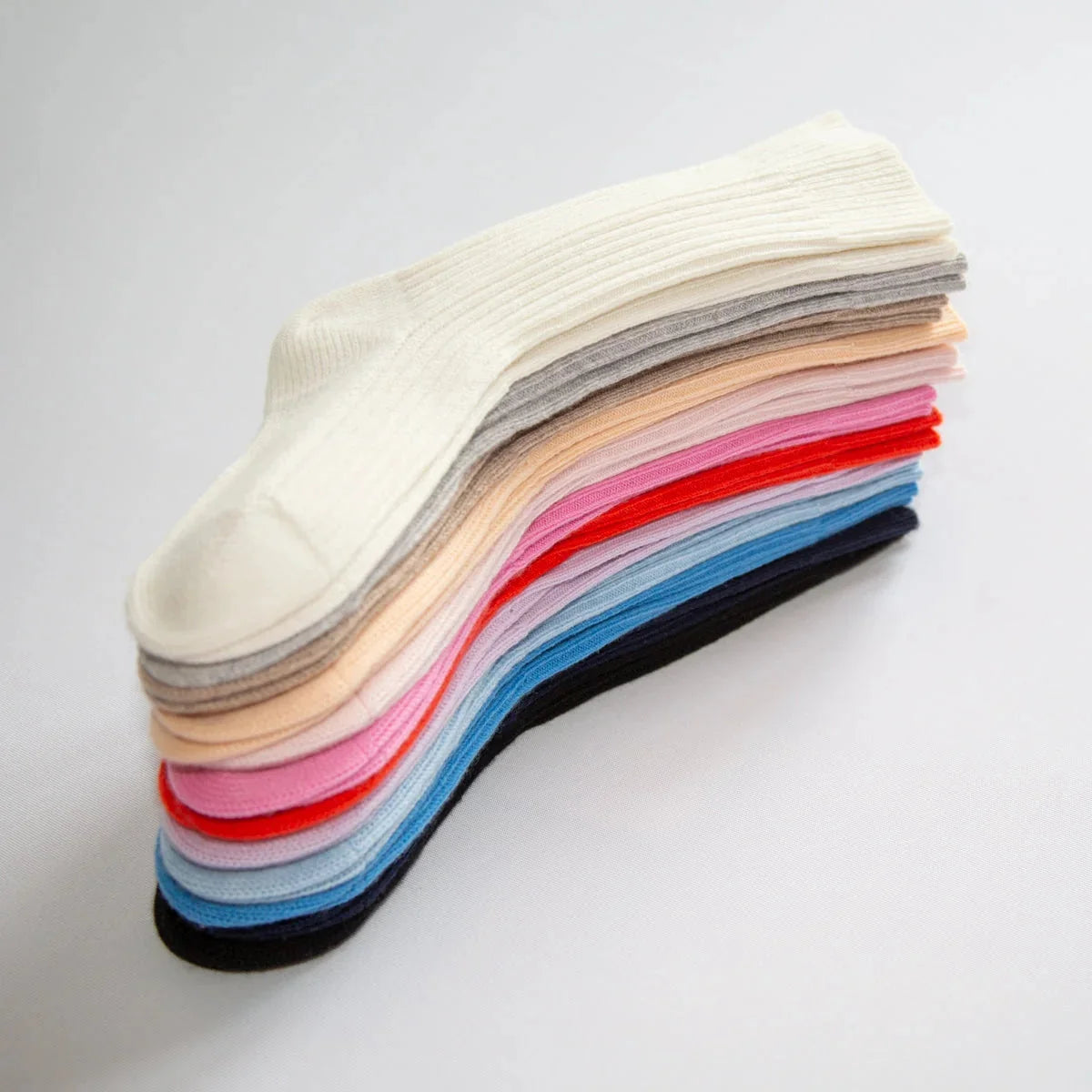 SOLID cashmere socks