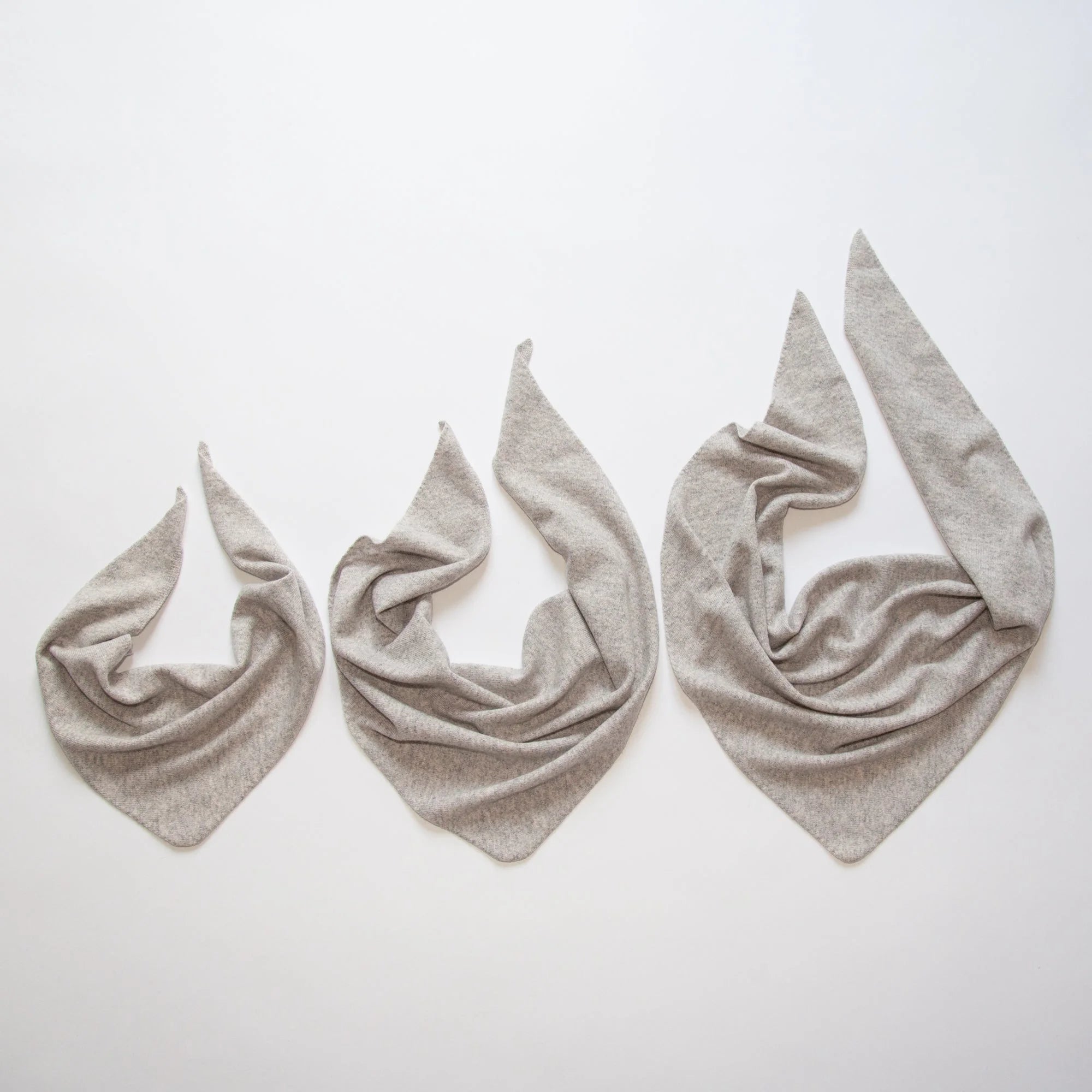 Triangular scarf KIM